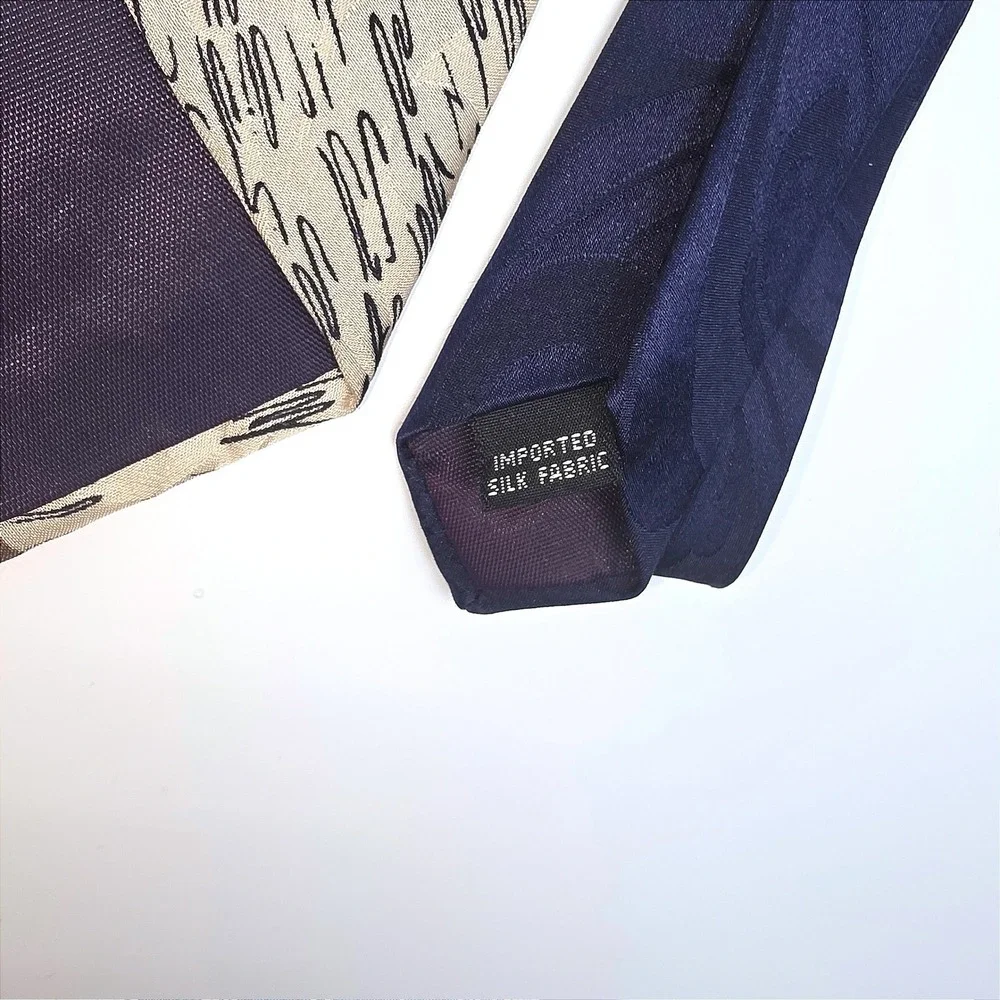 Retro Ferracci Mens Silk‎ Necktie Burgundy Navy Blue Abstract Geometric Pattern